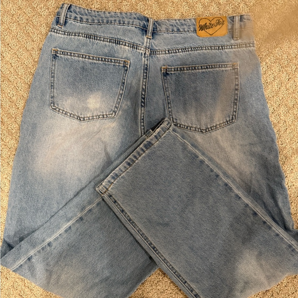 Relaxed Fit Light Blue Jeans
